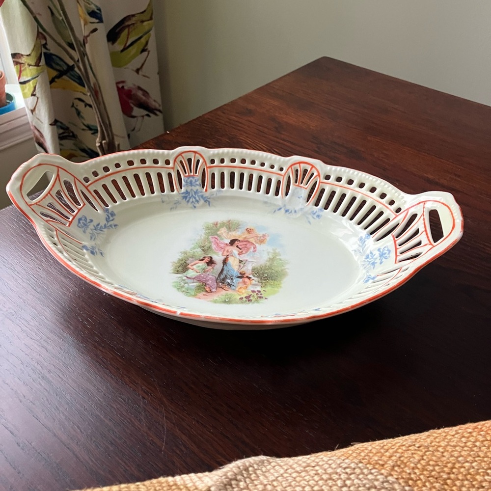 Vintage Bavarian oval reticulated serving platter/bowl